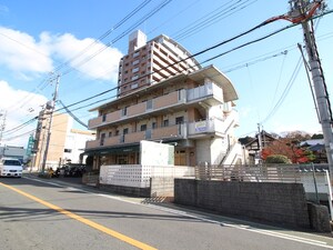 ヌーヴェルワン外観写真