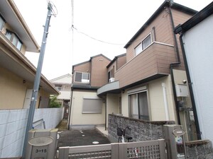 宇保町テラスハウス外観写真