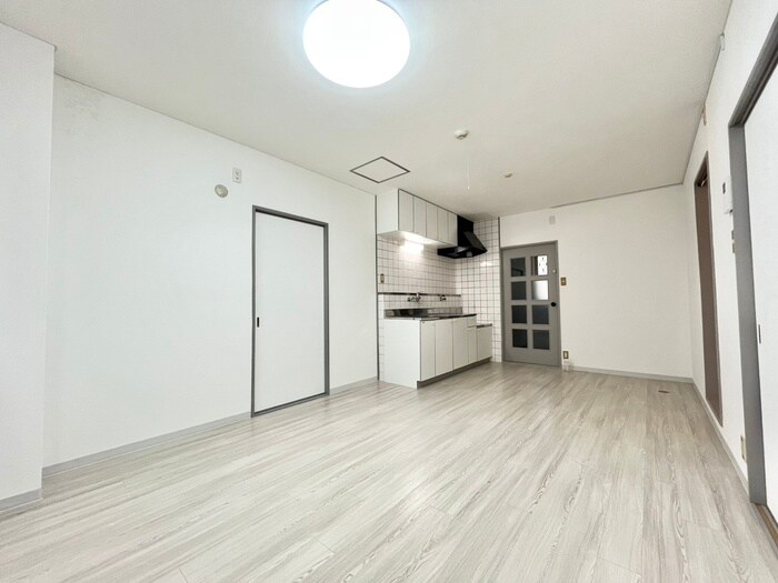 物件内観写真13　(居室)