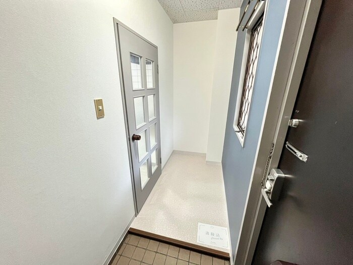 物件内観写真15　(廊下)