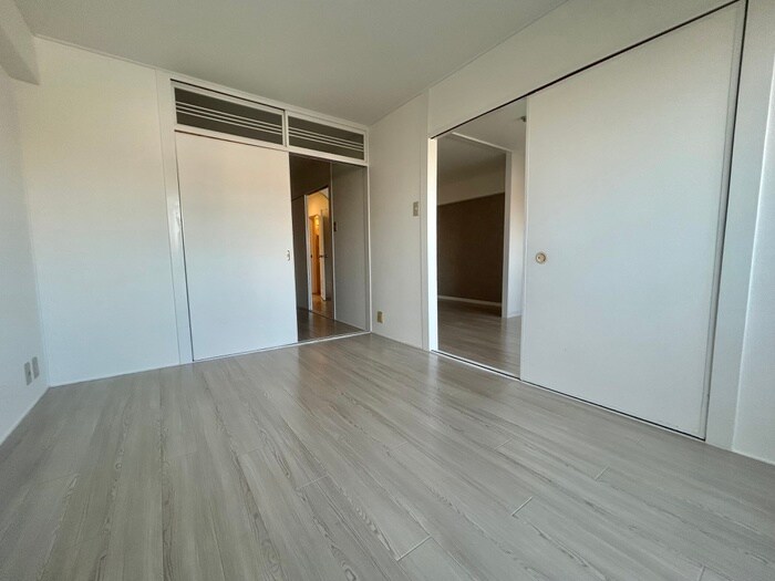 物件内観写真10　(居室)