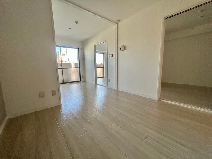 物件内観写真12　(居室)