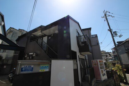 牧野サンマンションB棟外観写真
