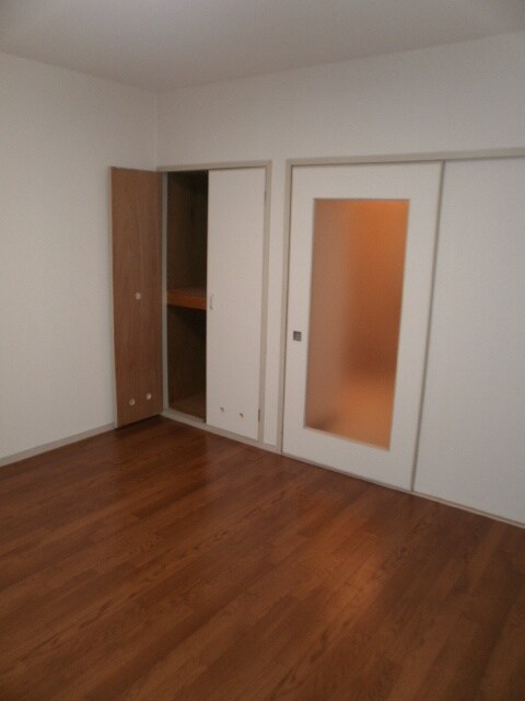 物件内観写真13　(収納)