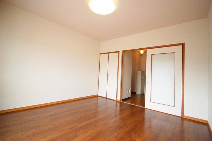 物件内観写真15　(居室)