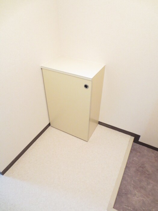 物件内観写真15　(靴箱)