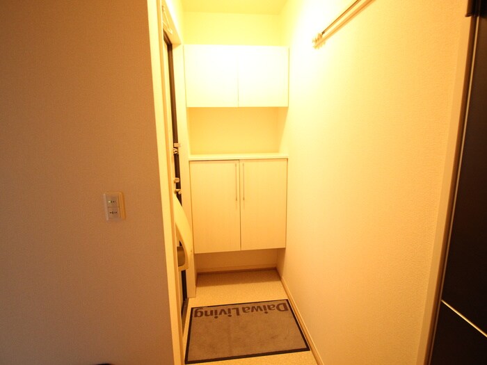 物件内観写真22　(靴箱)