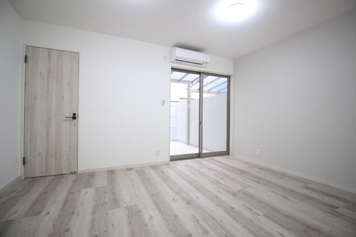 物件内観写真12　(居室)