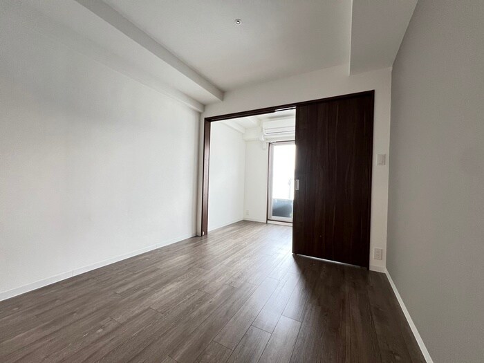 物件内観写真9　(居室)