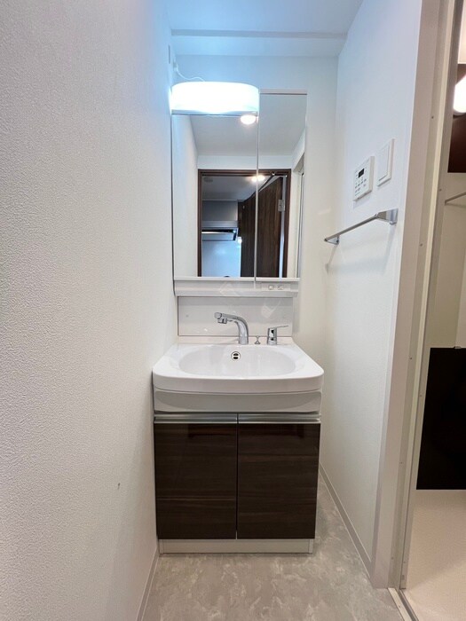 物件内観写真13　(洗面)