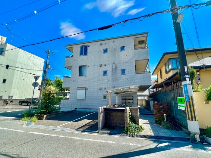 物件外観写真3　(外観写真)