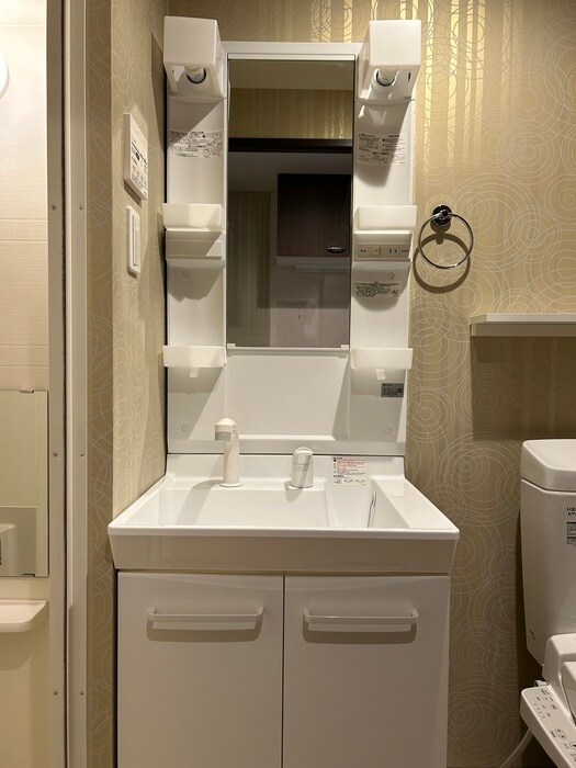 物件内観写真12　(洗面)