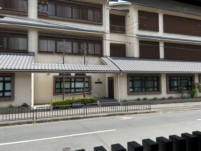 物件内観写真15　(室内からの展望)