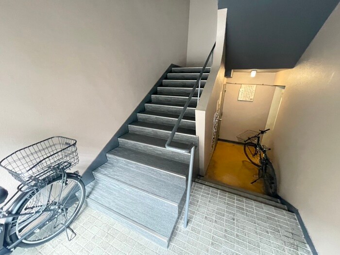 物件外観写真6　(建物設備)