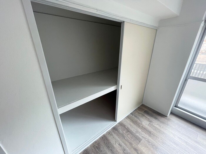 物件内観写真15　(収納)