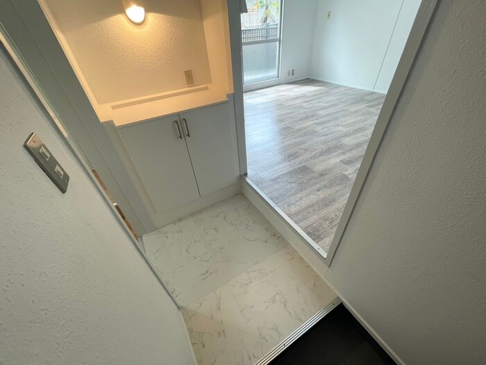 物件内観写真21　(廊下)