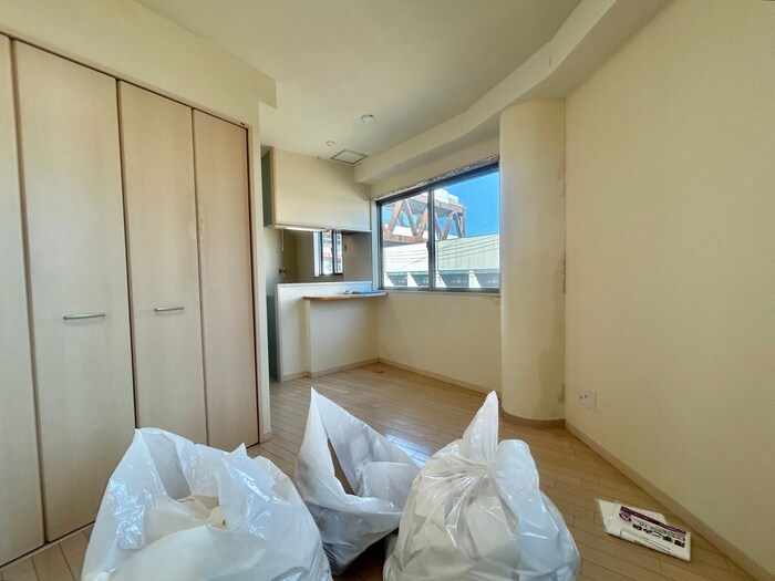 物件内観写真11　(居室)