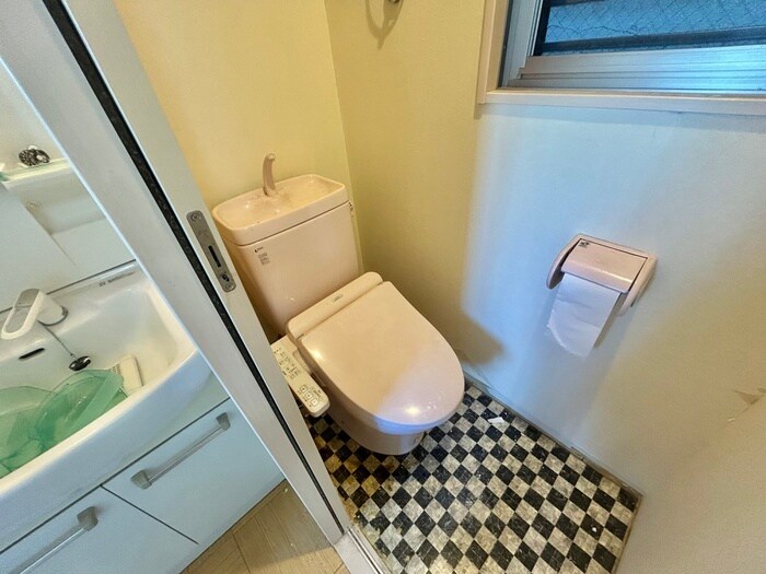 物件内観写真17　(トイレ)