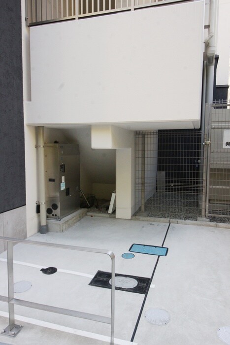 物件外観写真5　(駐輪場)