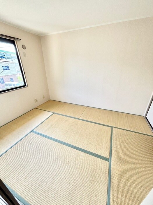 物件内観写真12　(居室)