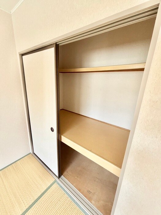 物件内観写真15　(収納)