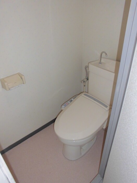 物件内観写真6　(トイレ)