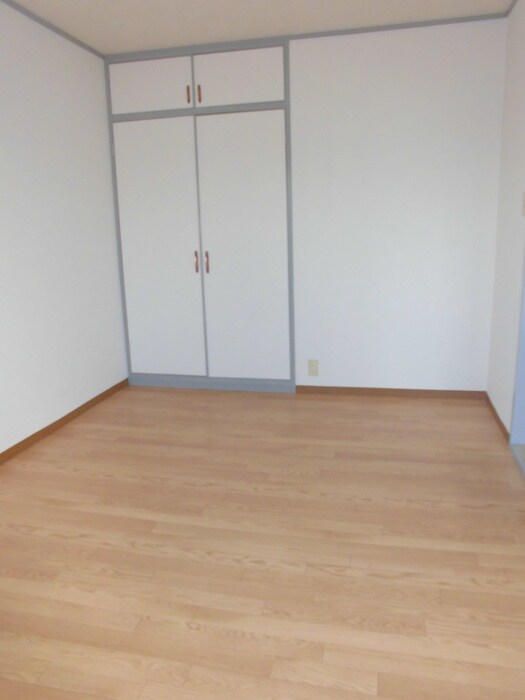 物件内観写真11　(居室)