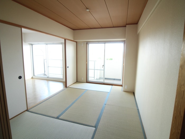 物件内観写真8　(居室)