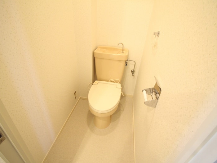 物件内観写真12　(トイレ)