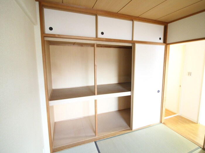 物件内観写真21　(収納)