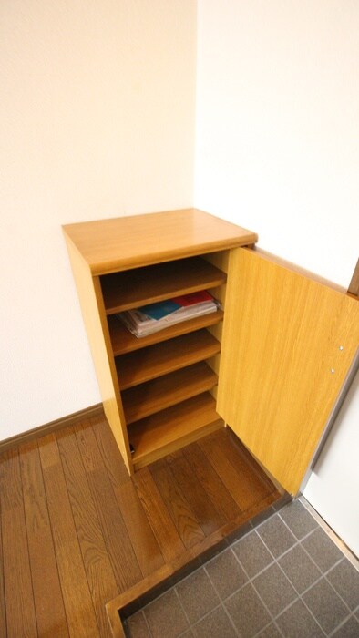 物件内観写真14　(靴箱)