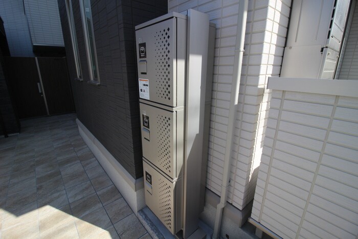 物件外観写真6　(建物設備)