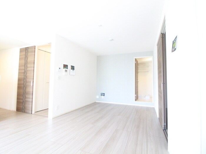 物件内観写真11　(居室)