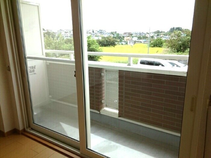 物件内観写真19　(室内からの展望)