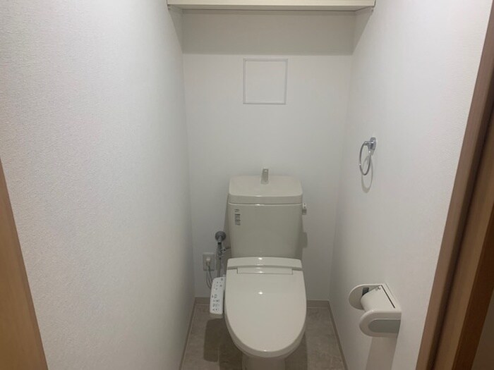 物件内観写真10　(トイレ)