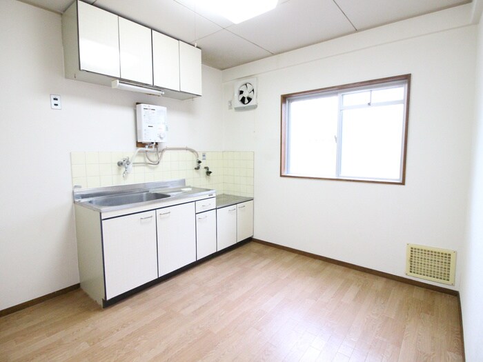 物件内観写真10　(キッチン)