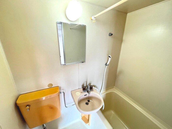 物件内観写真13　(洗面)