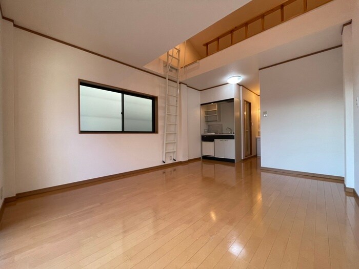 物件内観写真6　(居室)