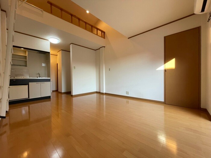 物件内観写真7　(居室)