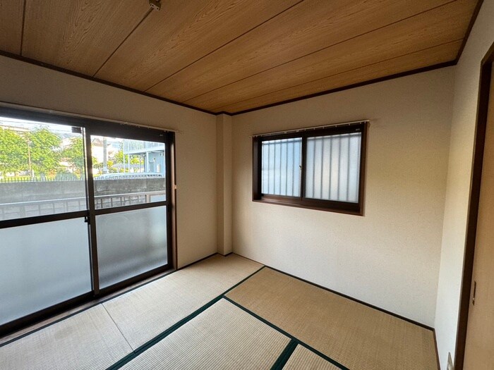 物件内観写真8　(居室)