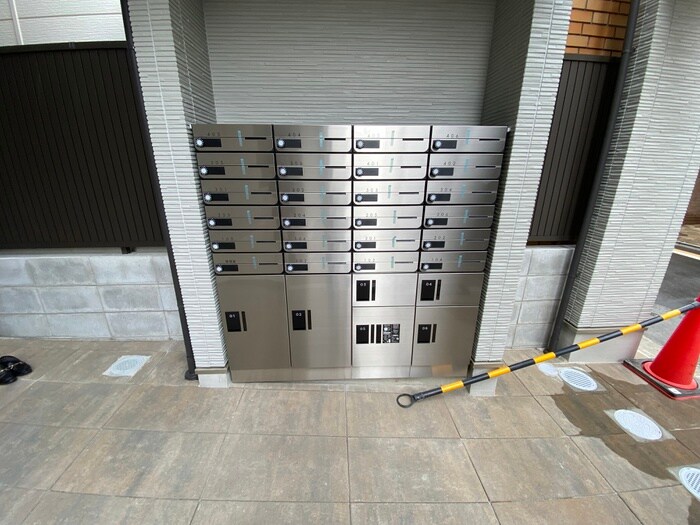 物件外観写真4　(建物設備)