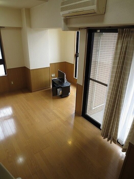 物件内観写真13　(居室)