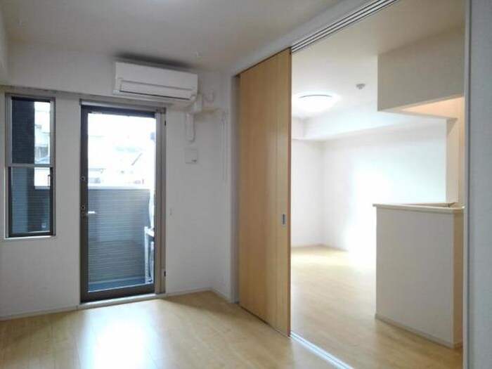 物件内観写真10　(居室)