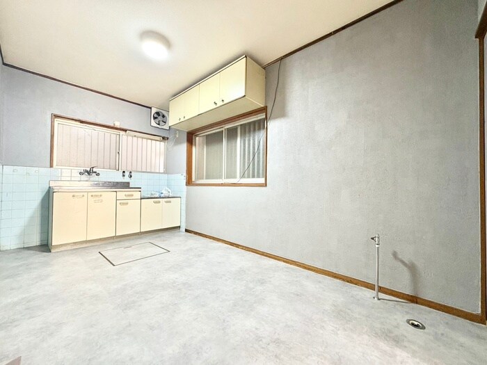 物件内観写真12　(居室)