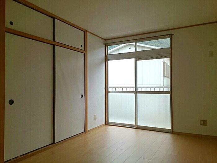 物件内観写真8　(内観写真)