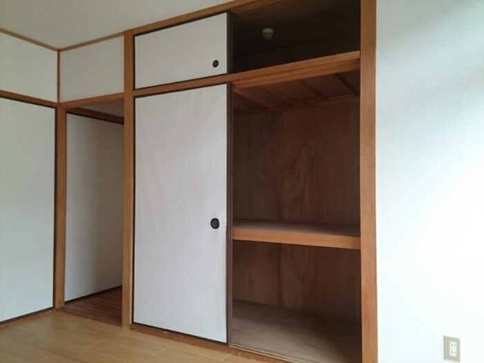 物件内観写真9　(収納)