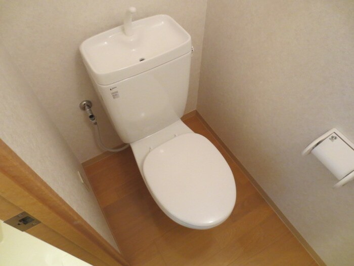物件内観写真15　(トイレ)