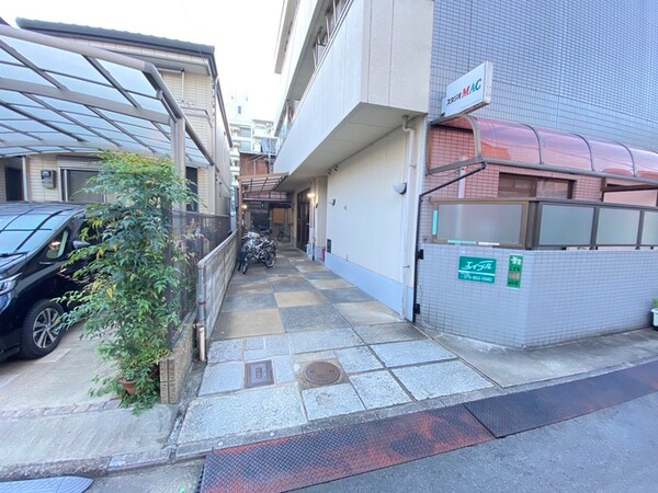エントランス部分