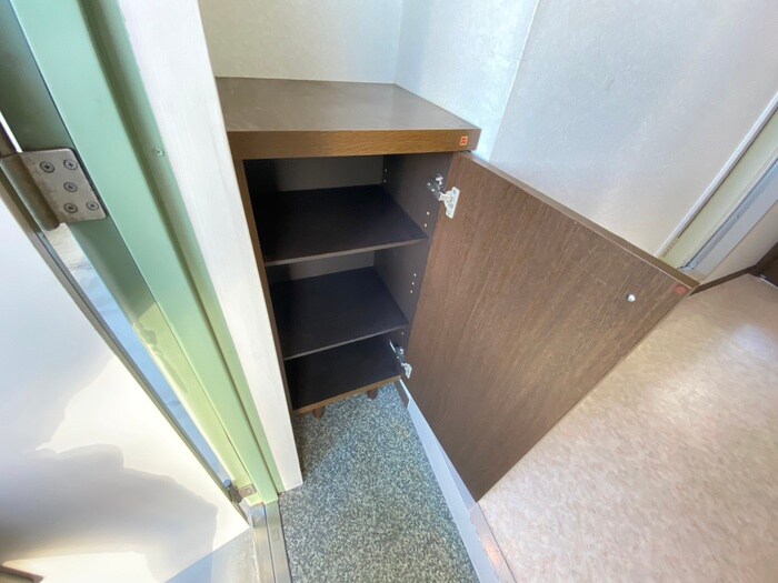 物件内観写真14　(靴箱)