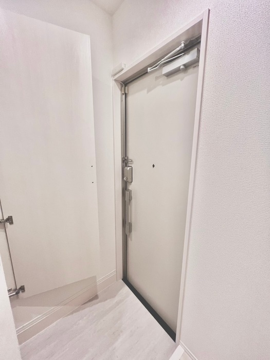 物件内観写真14　(玄関)